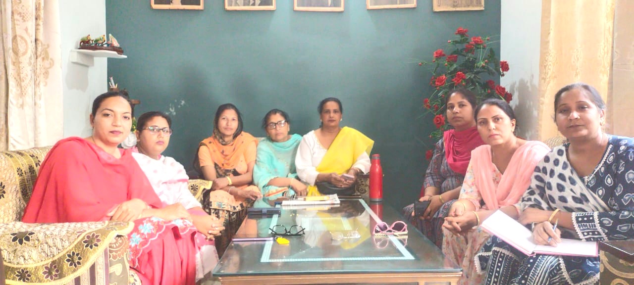 A delegation of Asha Workers and Facilitators Union Punjab will meet the Health Minister today
